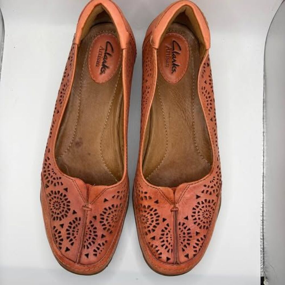 Women’s Clarks Shoes Size 7.5